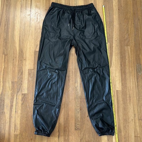 *last chance!!* Women’s black faux leather joggers - Picture 12 of 16